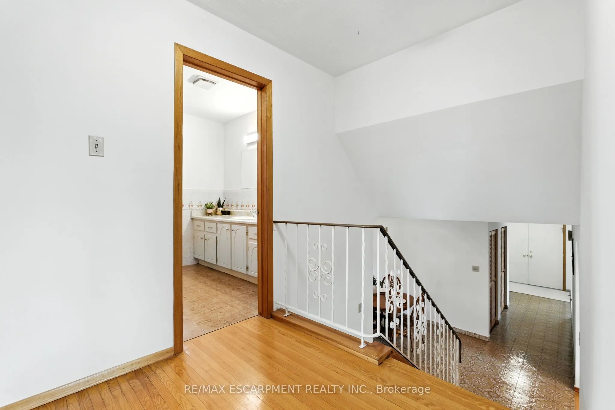 100 Taymall Street
