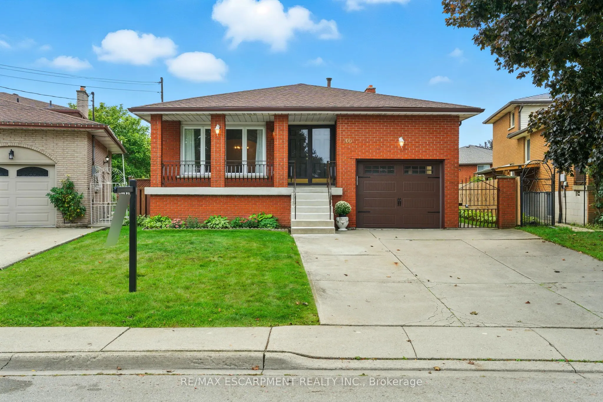 100 Taymall Street