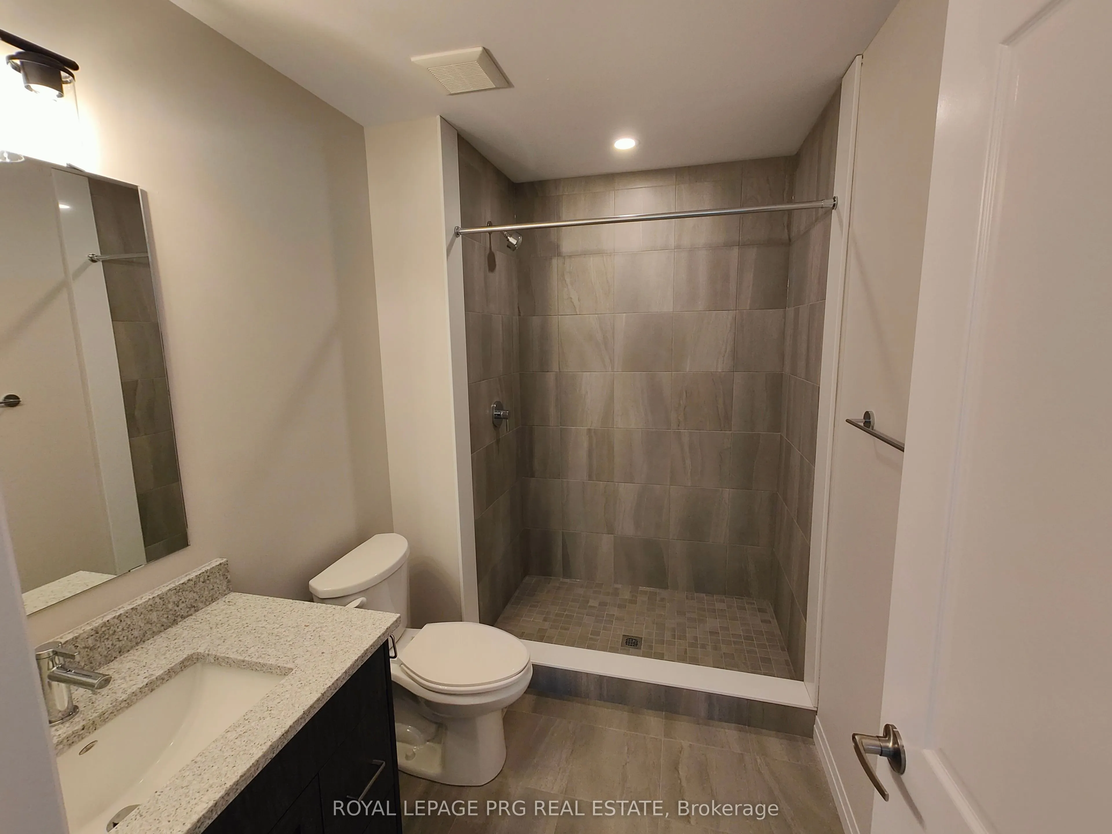 143 Elgin Street N, #6