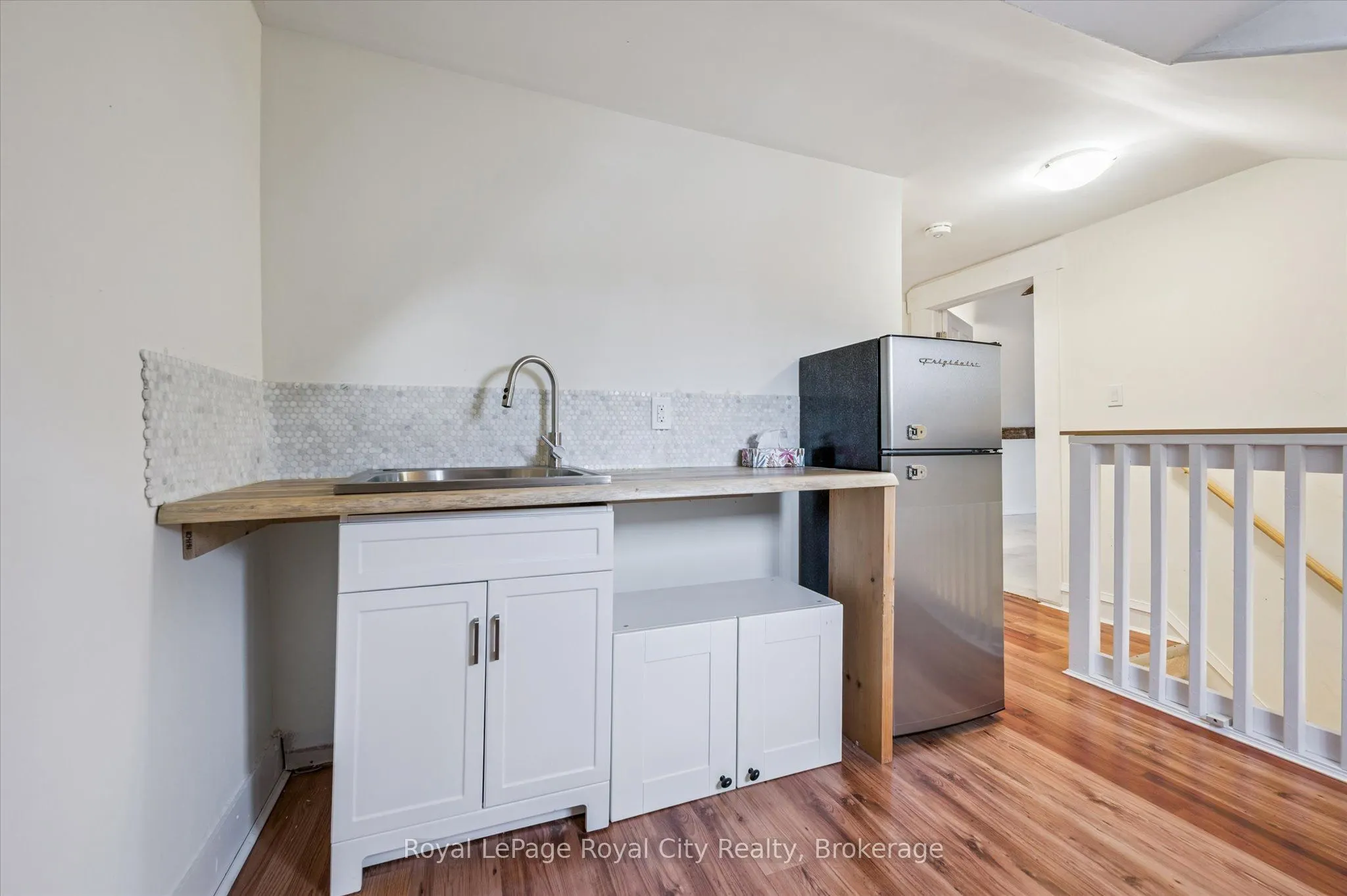 131 Metcalfe Street, #A