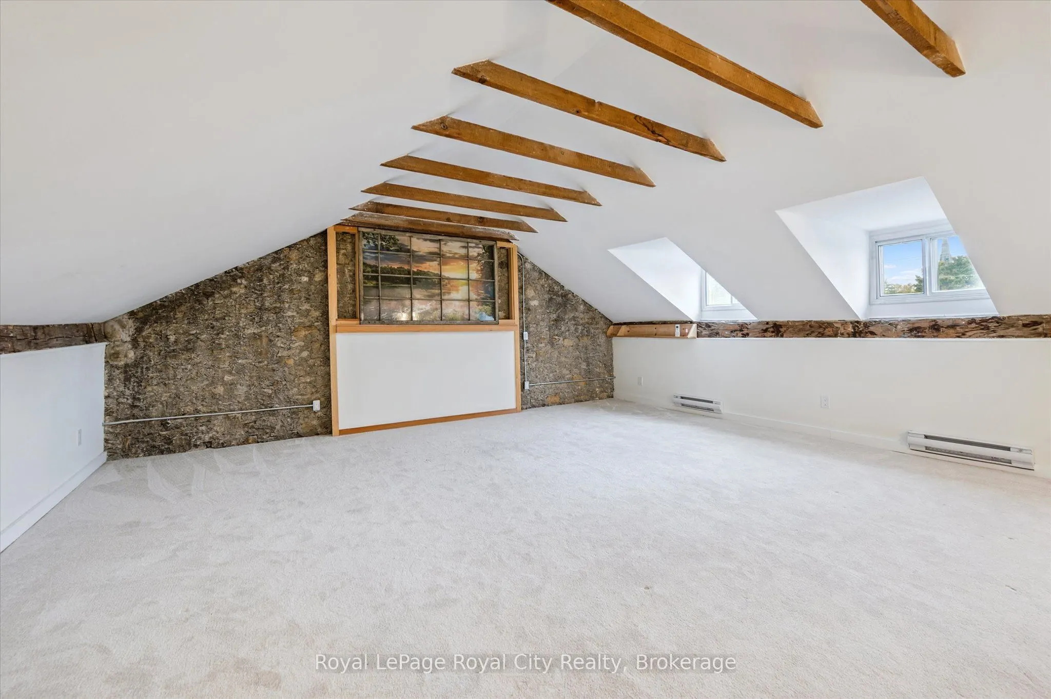 131 Metcalfe Street, #A
