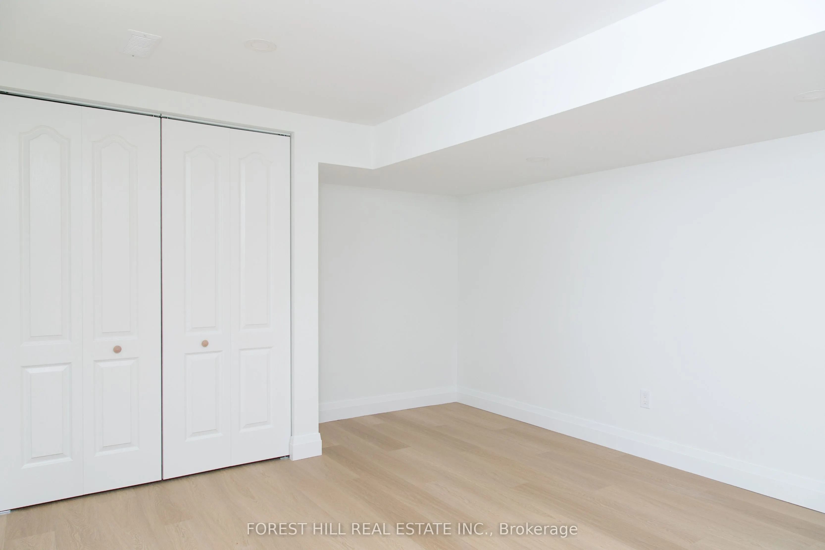 2755 Lionel Drive