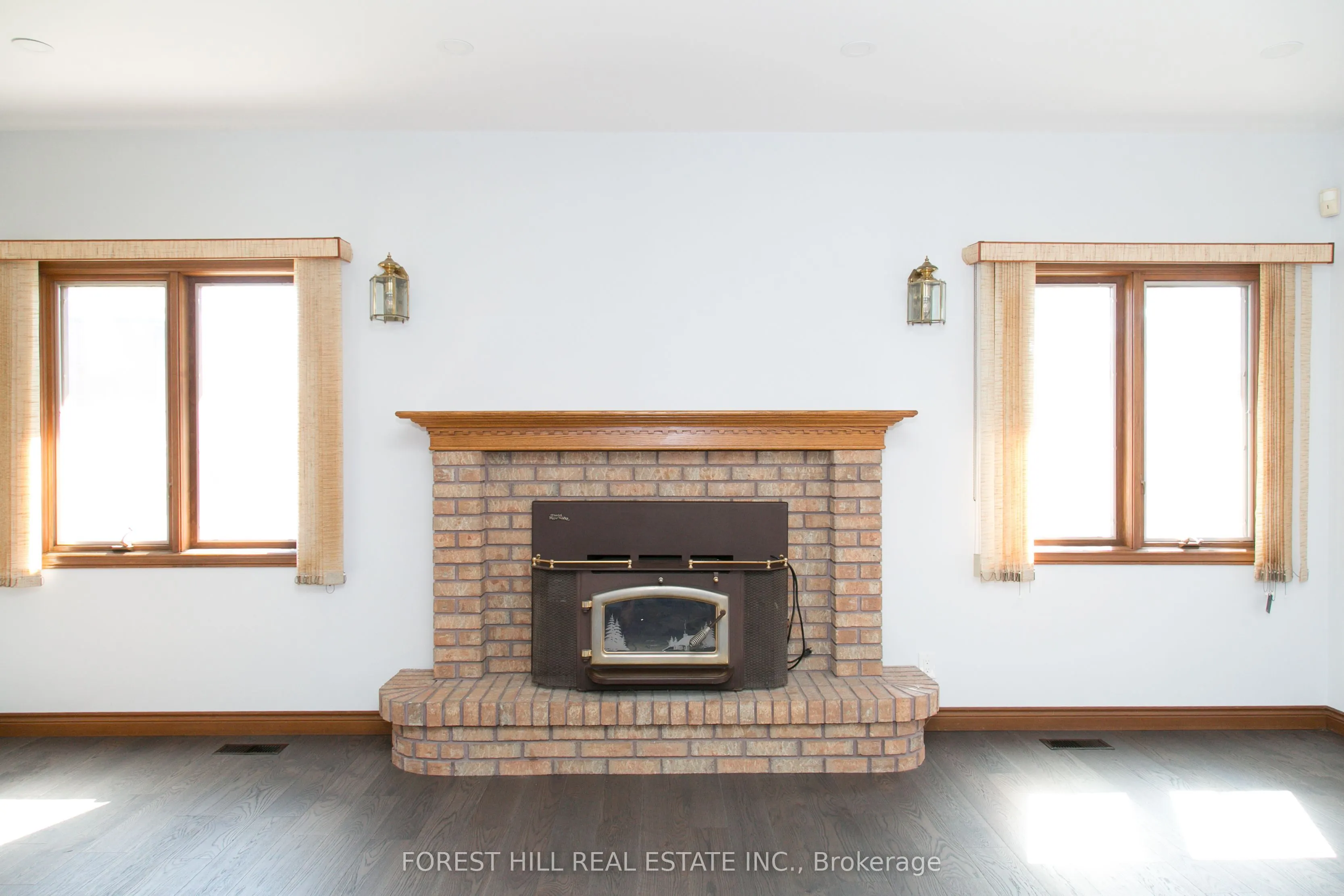 2755 Lionel Drive