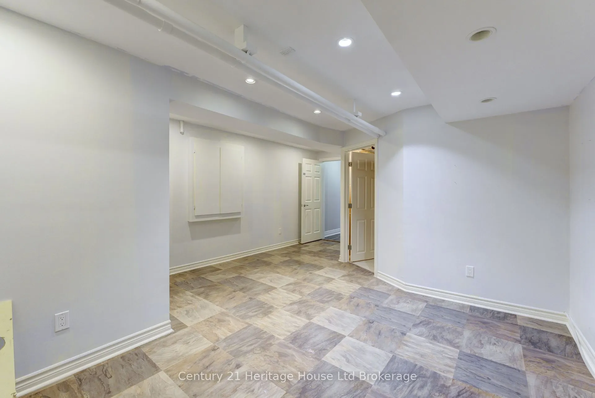 504 Baldwin Crescent