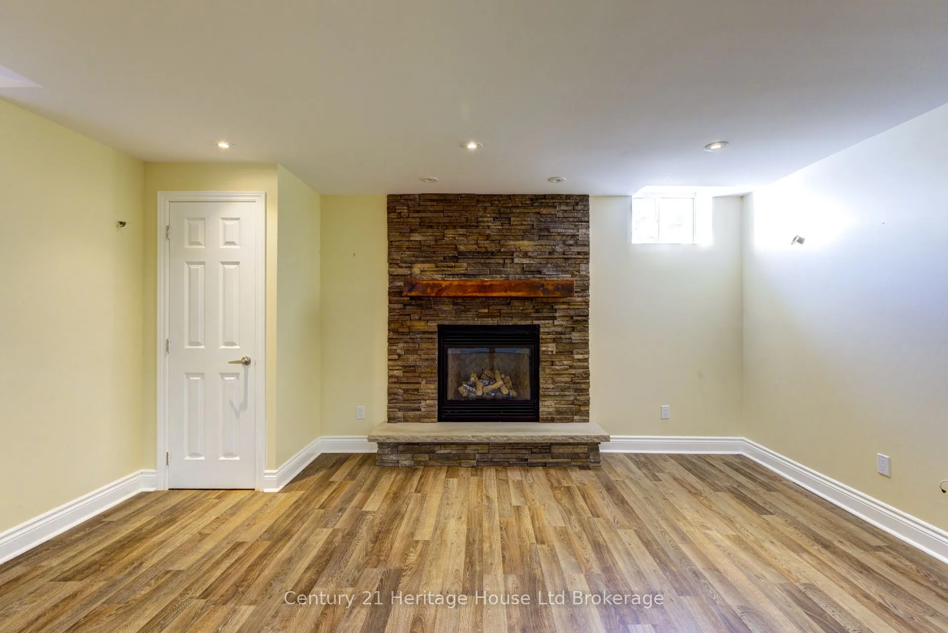 504 Baldwin Crescent