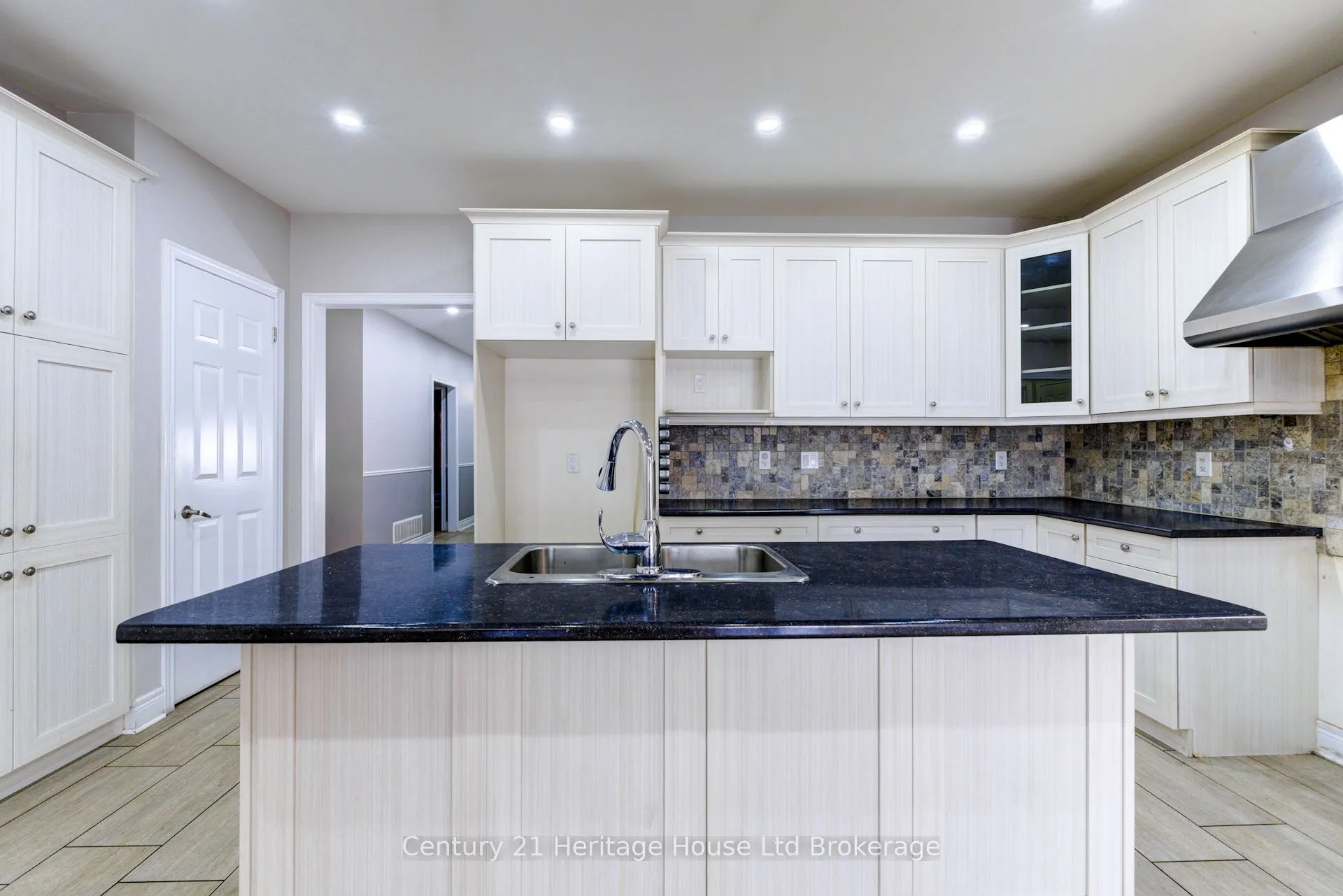 504 Baldwin Crescent