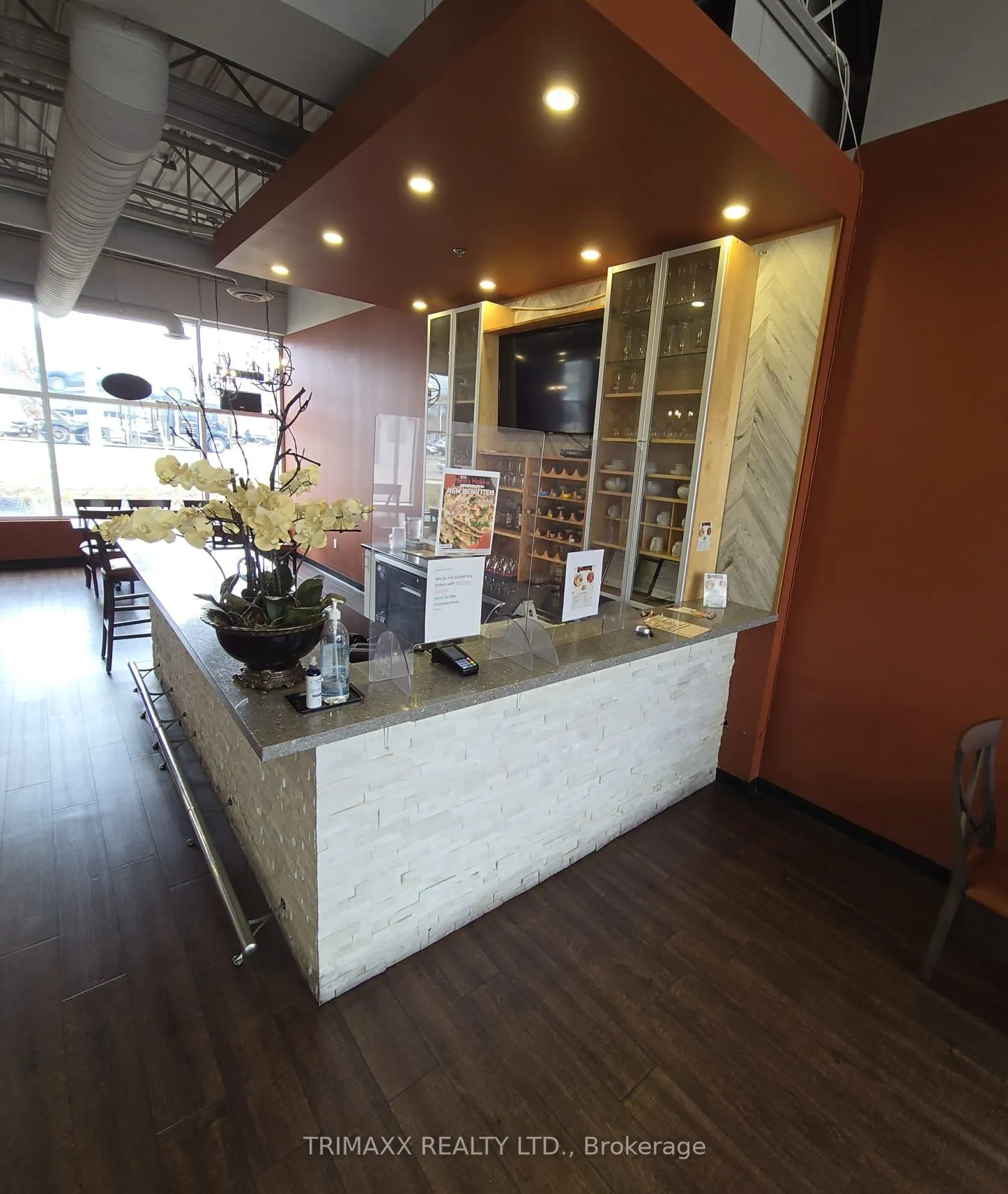 4195 King Street, #E 104