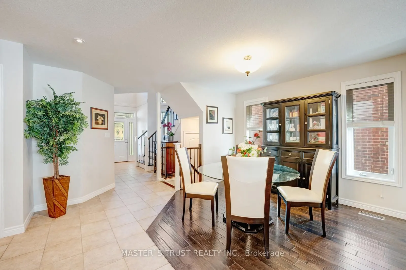 5 Howden Crescent