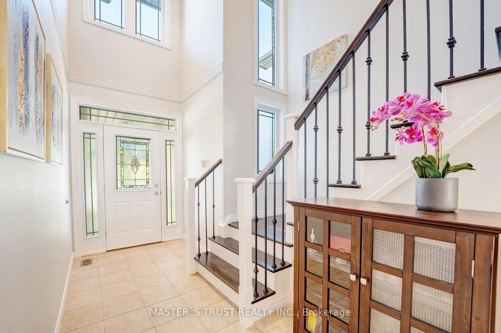 5 Howden Crescent