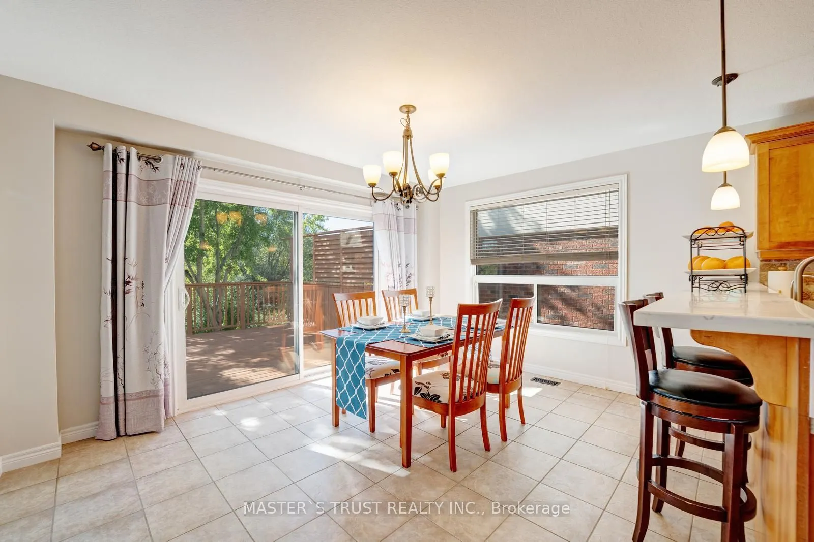 5 Howden Crescent