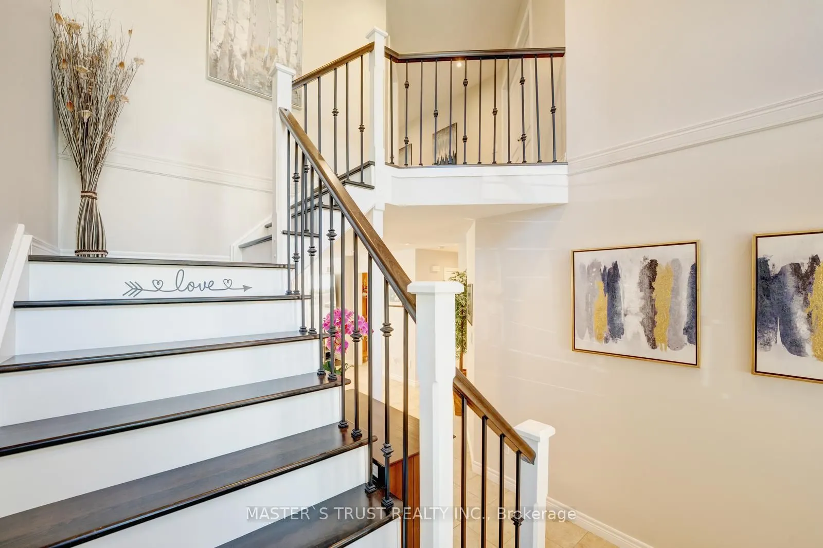 5 Howden Crescent