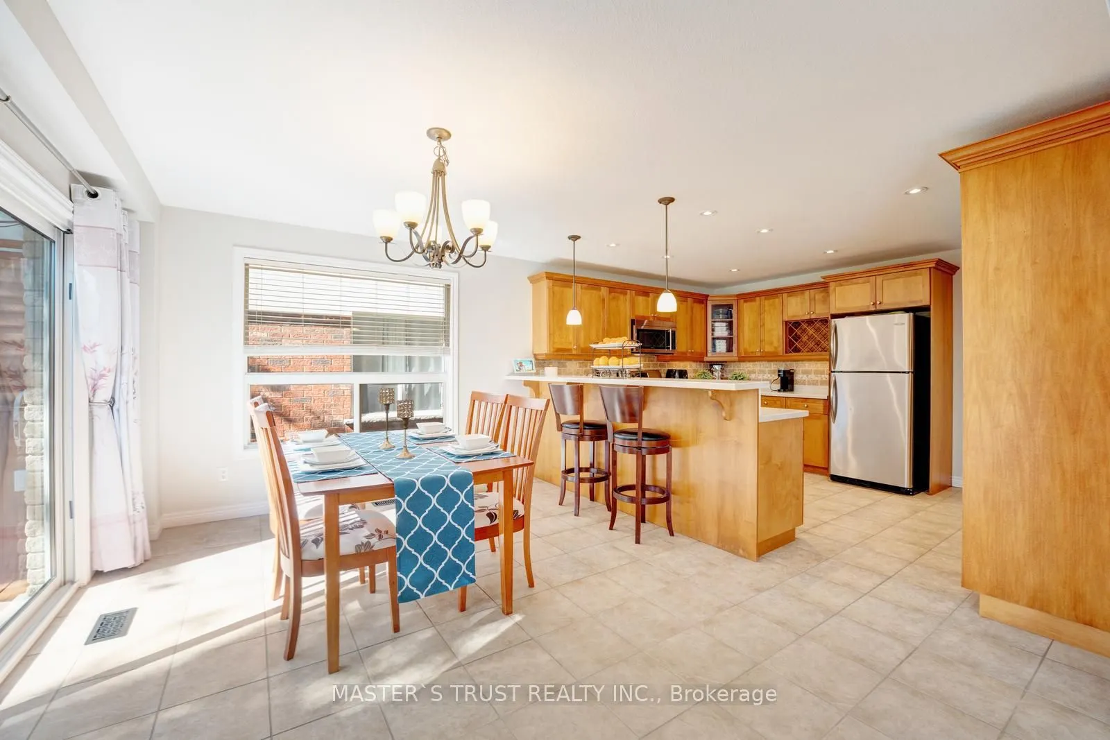 5 Howden Crescent