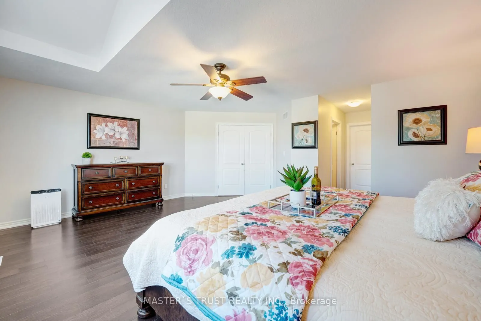 5 Howden Crescent