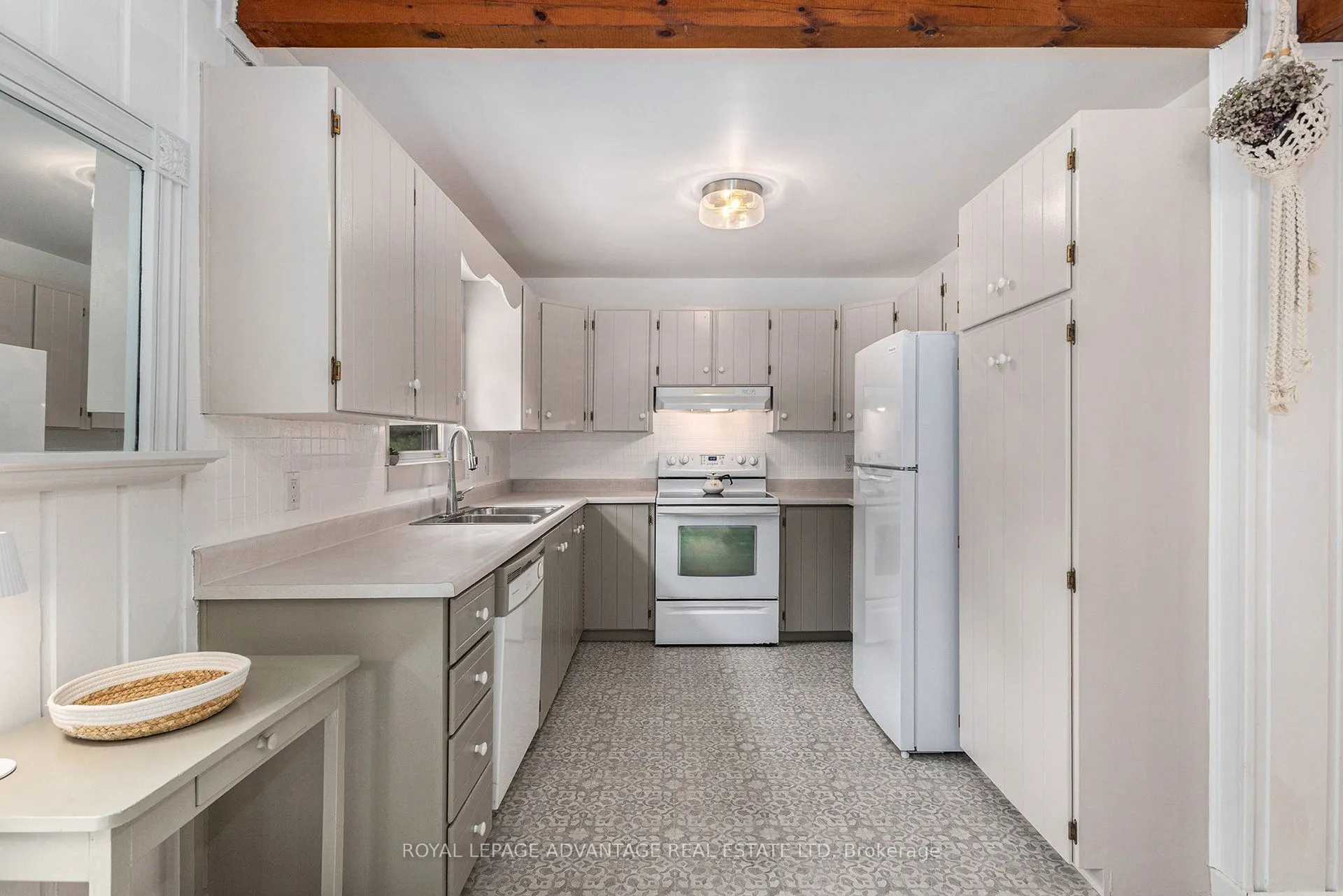 1002 Elm Grove Road