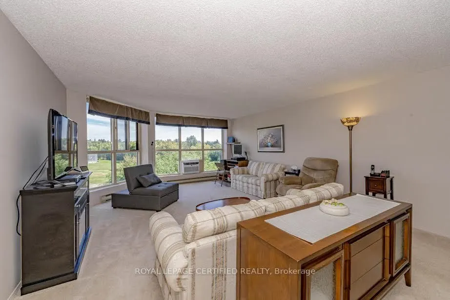 24 Marilyn Drive, #505