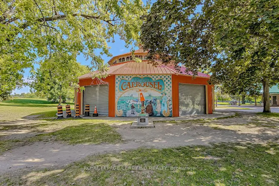 24 Marilyn Drive, #505