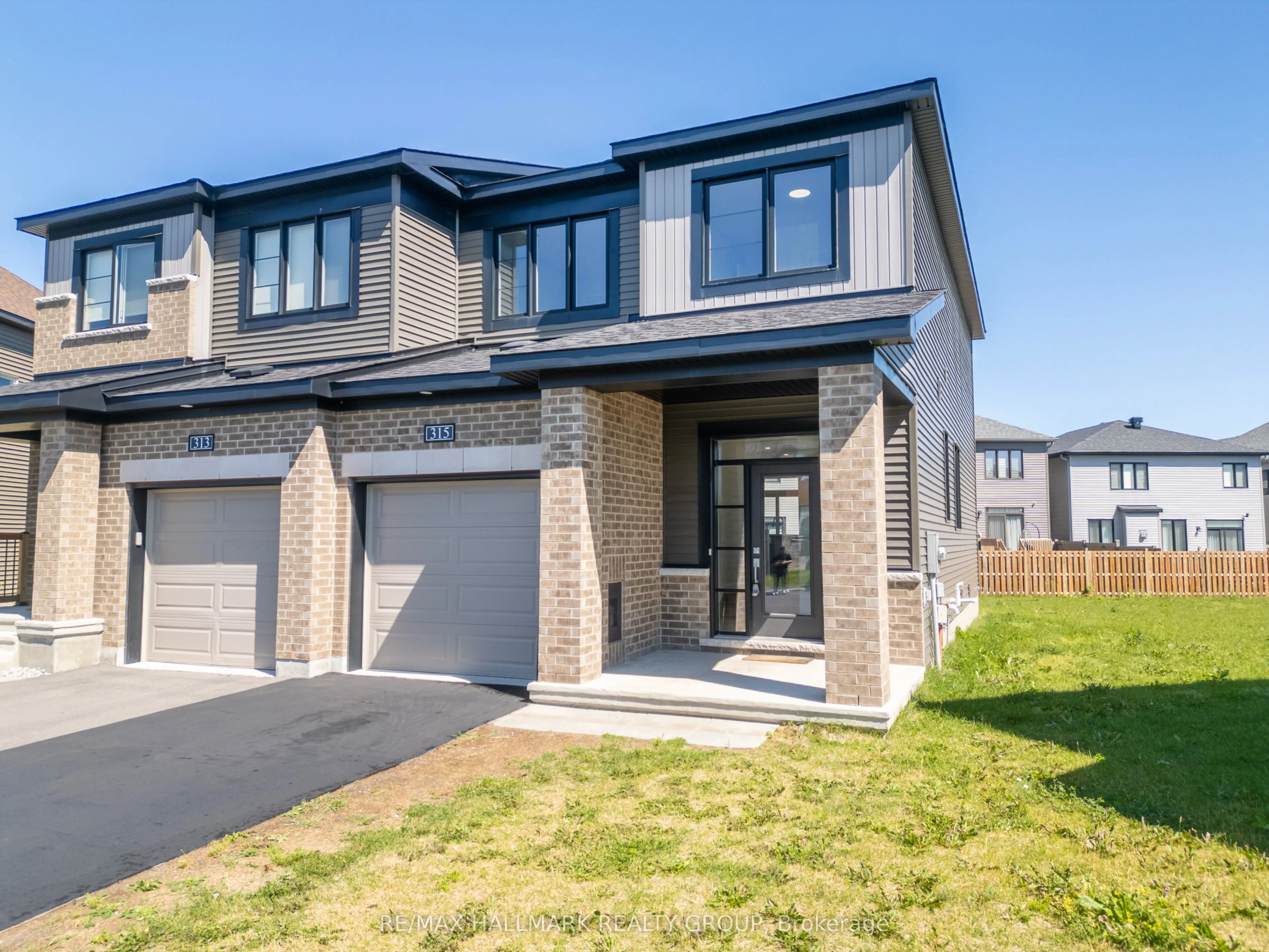 315 Blossom Pass Terrace