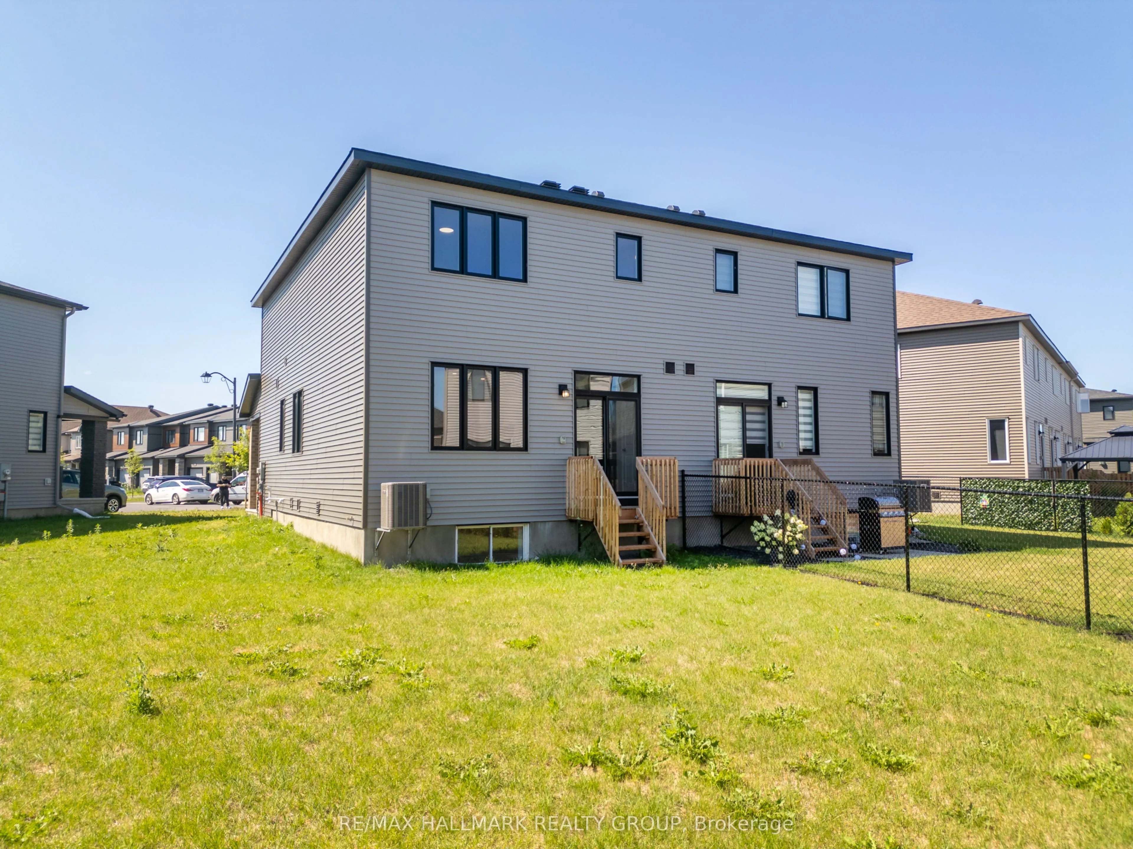 315 Blossom Pass Terrace