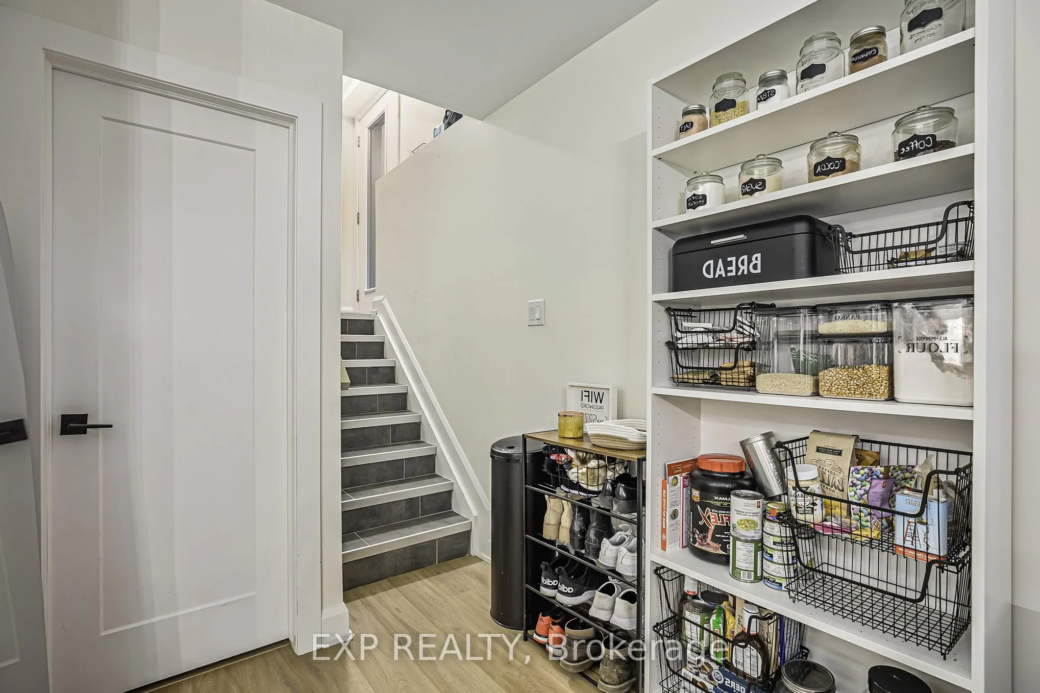 527 Broadhead Avenue, #B
