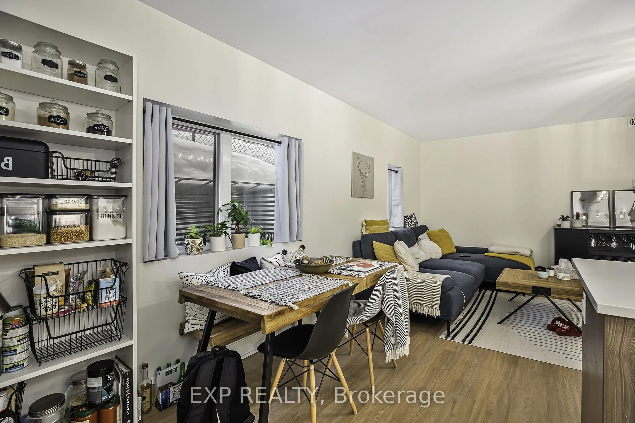 527 Broadhead Avenue, #B