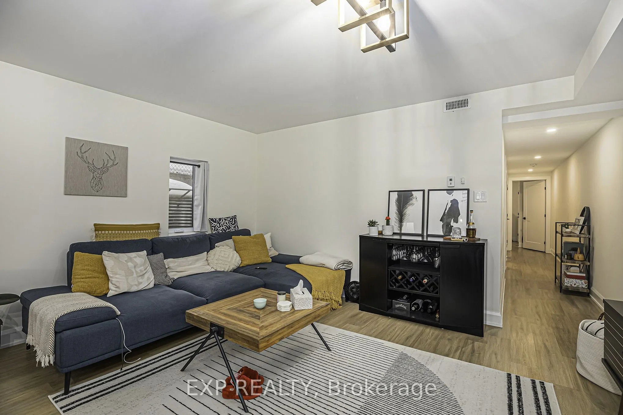 527 Broadhead Avenue, #B