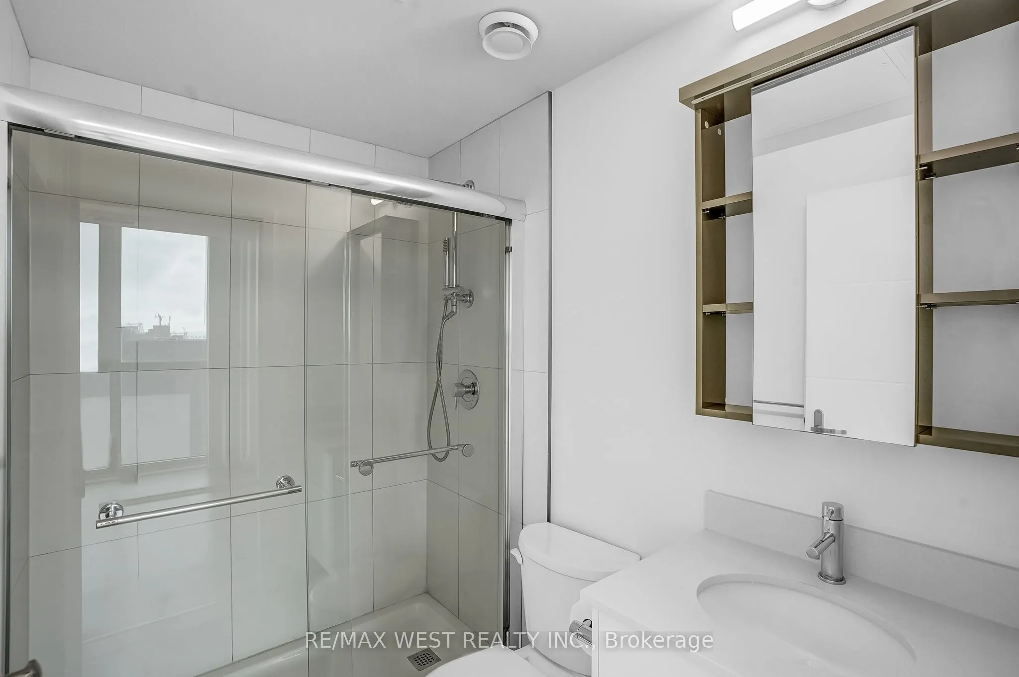 60 Frederick Street, #1409