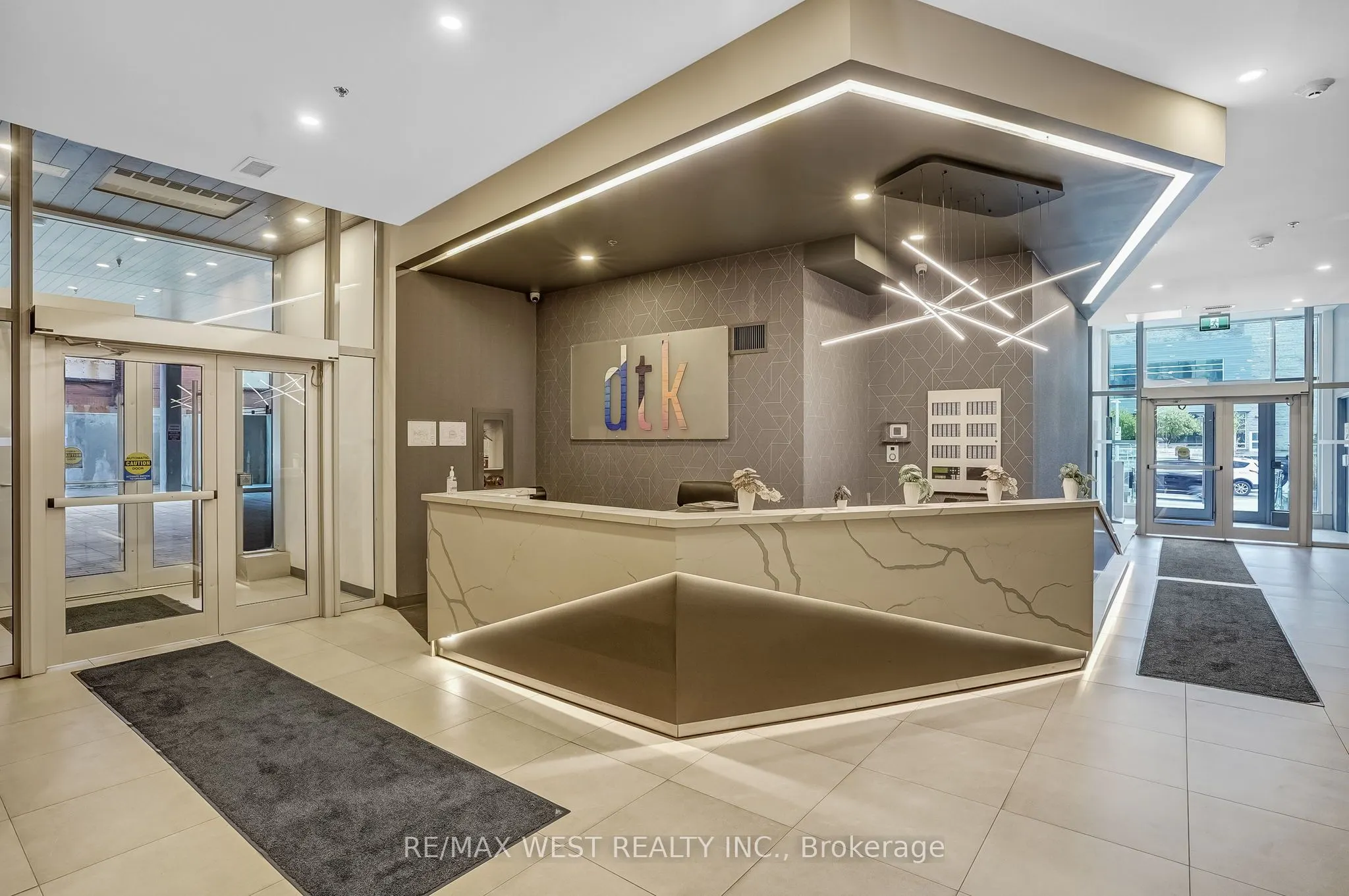60 Frederick Street, #1409