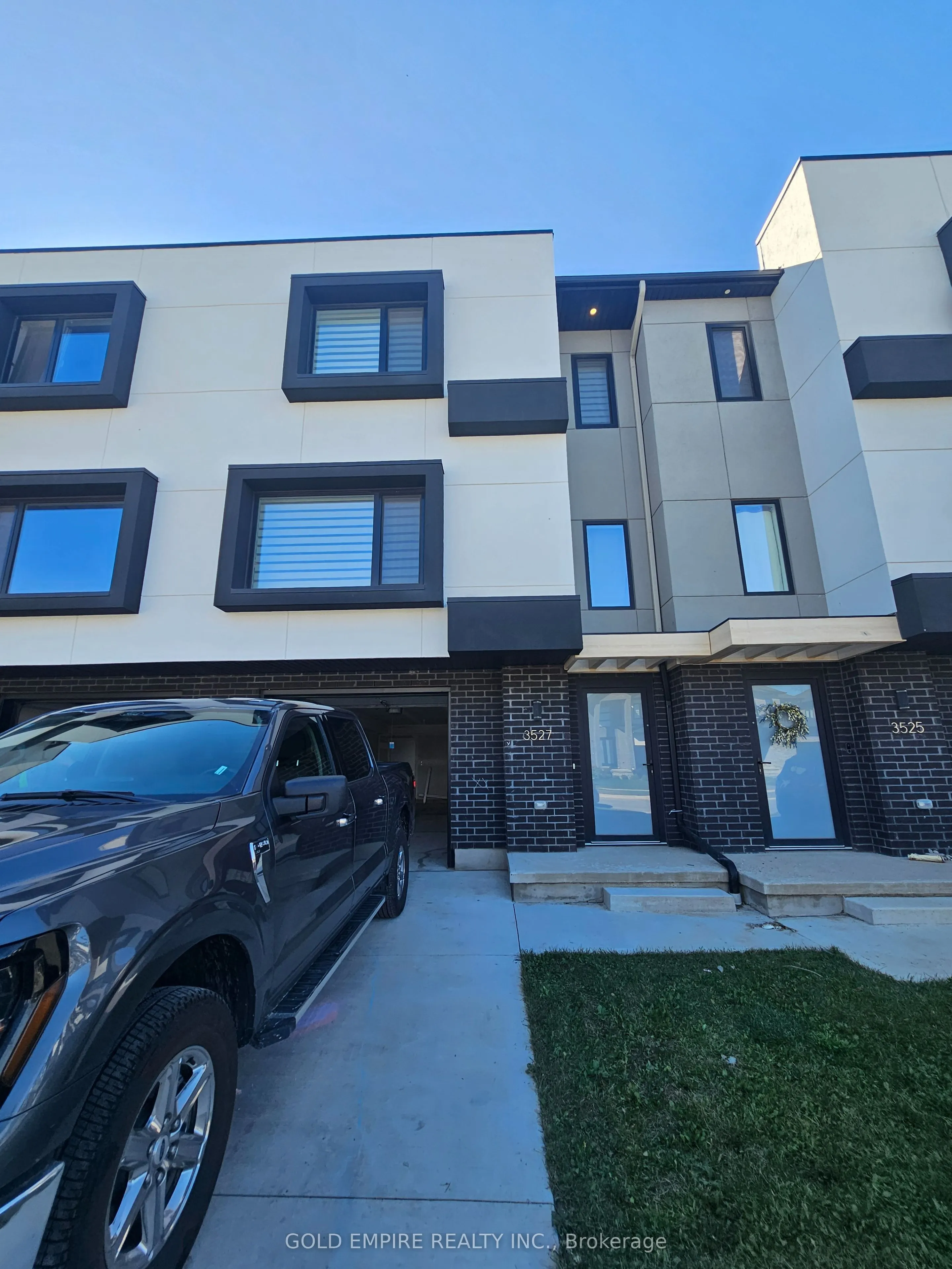 3527 Emily Carr Lane