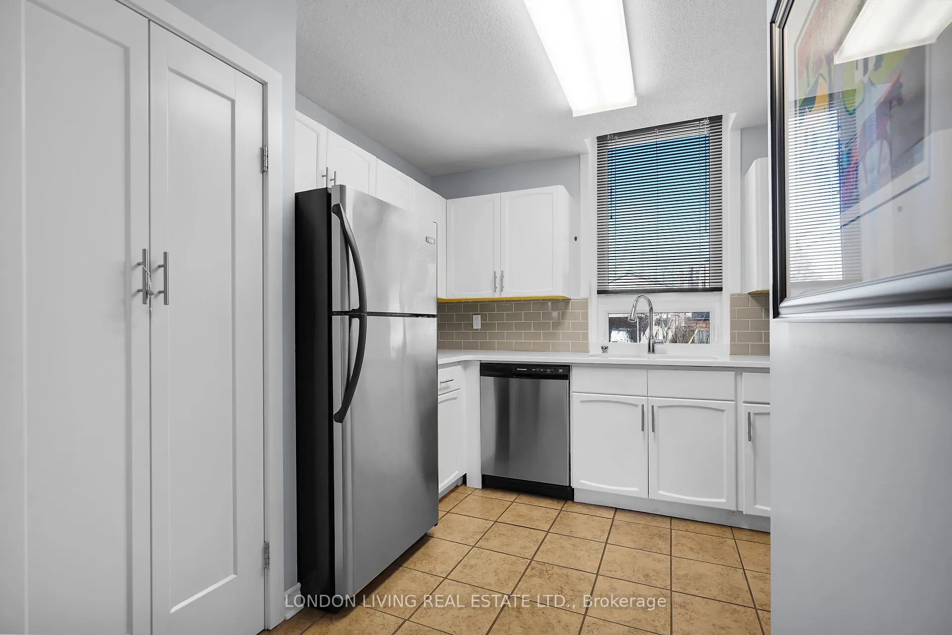 503 Baseline Road E