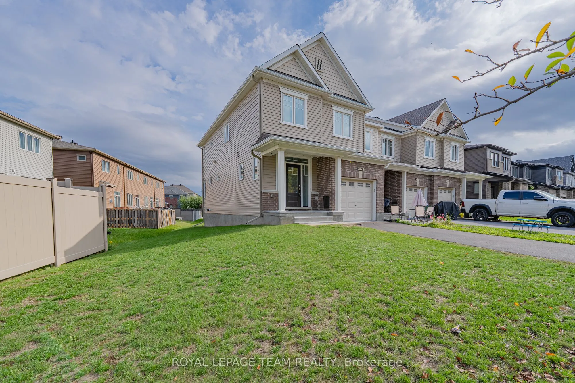 2522 WATERLILLY Way