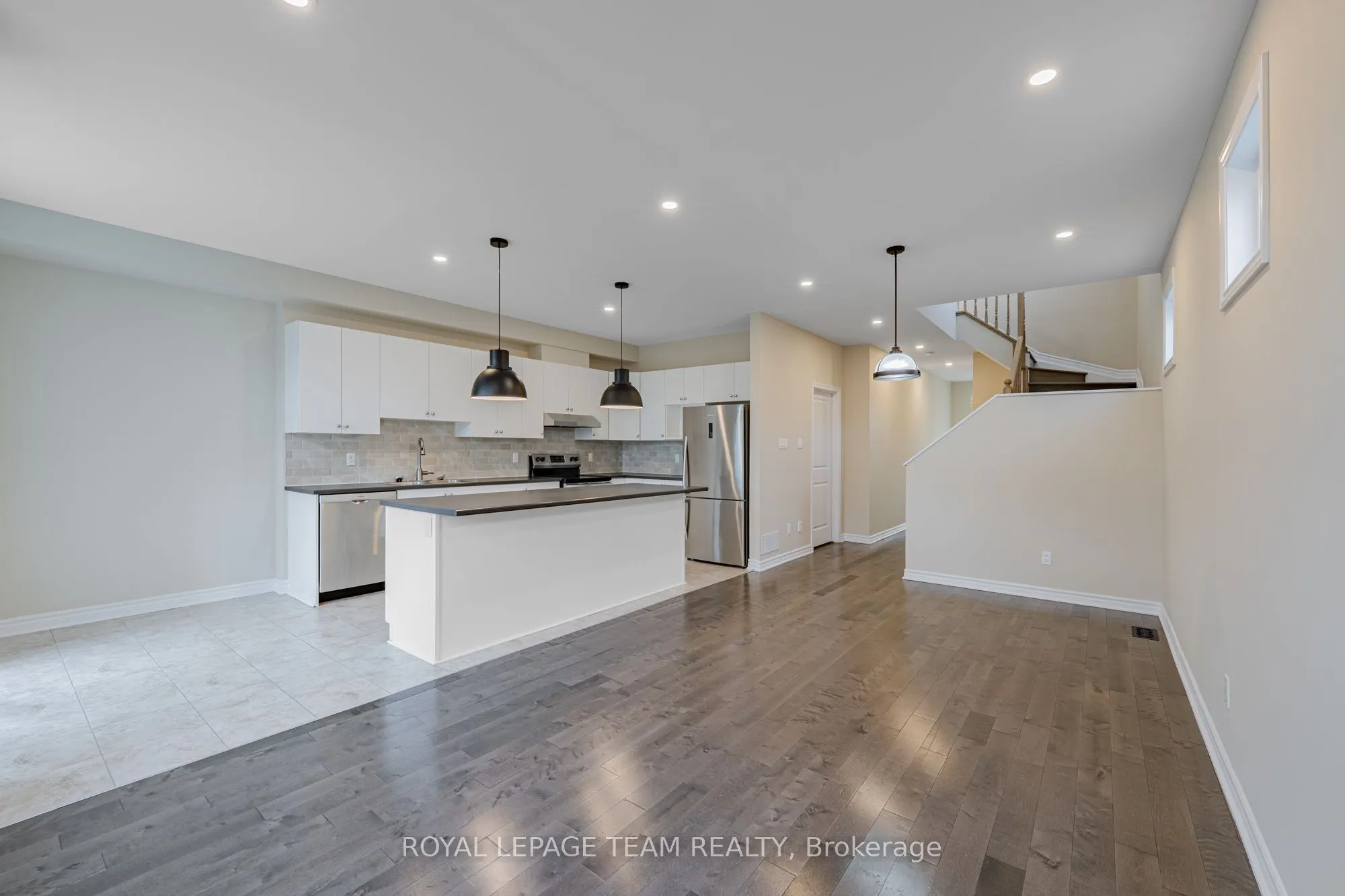 2522 WATERLILLY Way