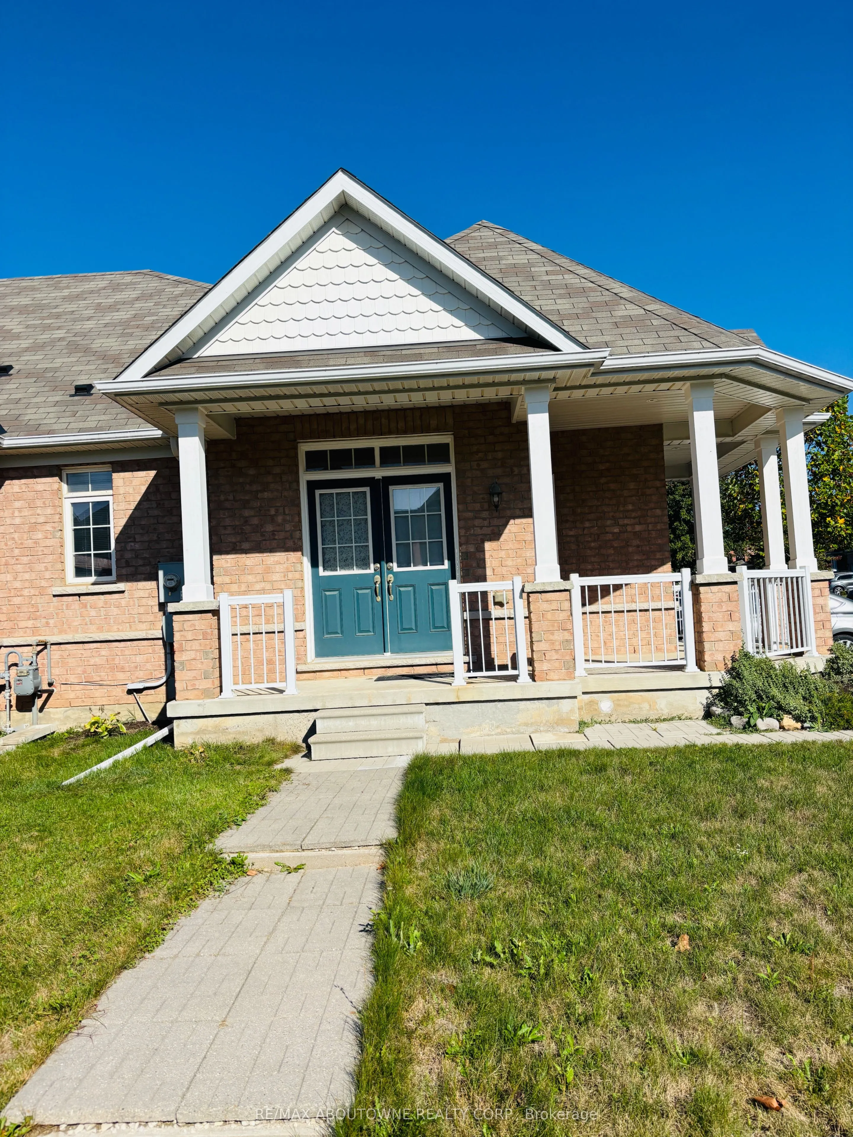 676 Baldwin Crescent