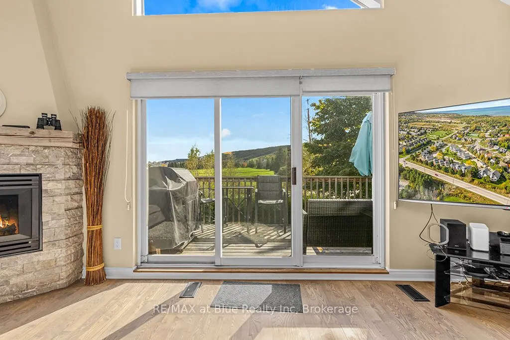110 KELLIE'S Way, #1