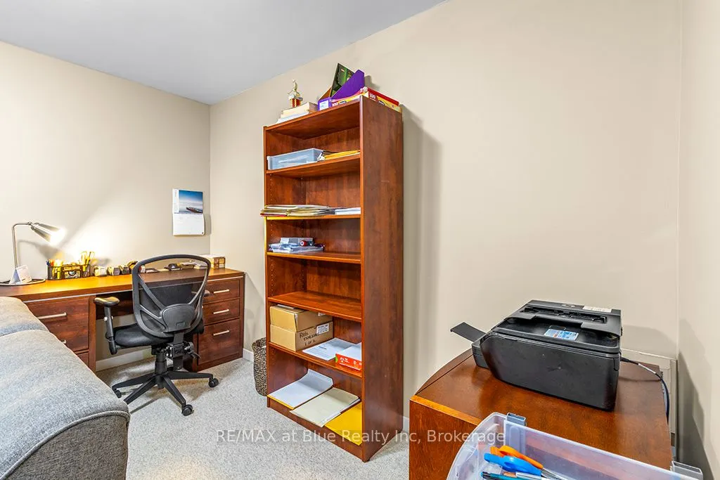 110 KELLIE'S Way, #1