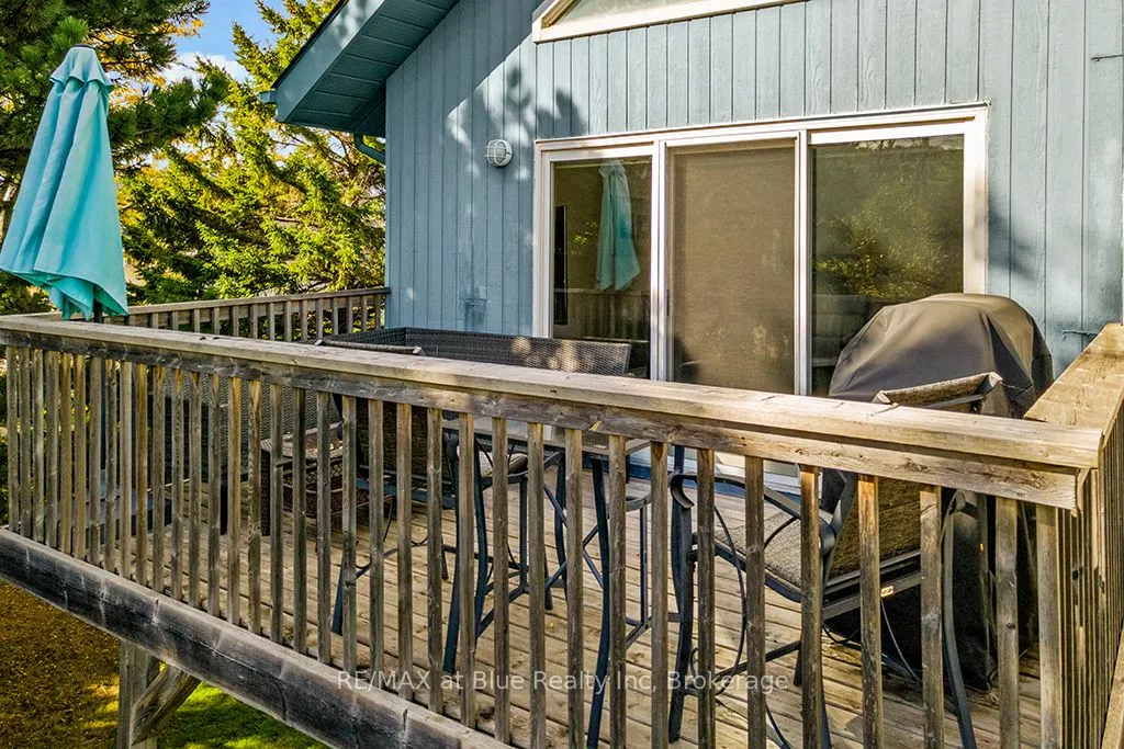 110 KELLIE'S Way, #1