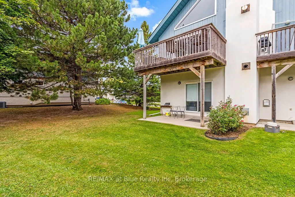 110 KELLIE'S Way, #1
