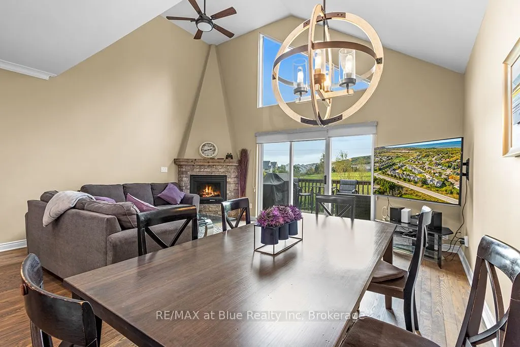 110 KELLIE'S Way, #1