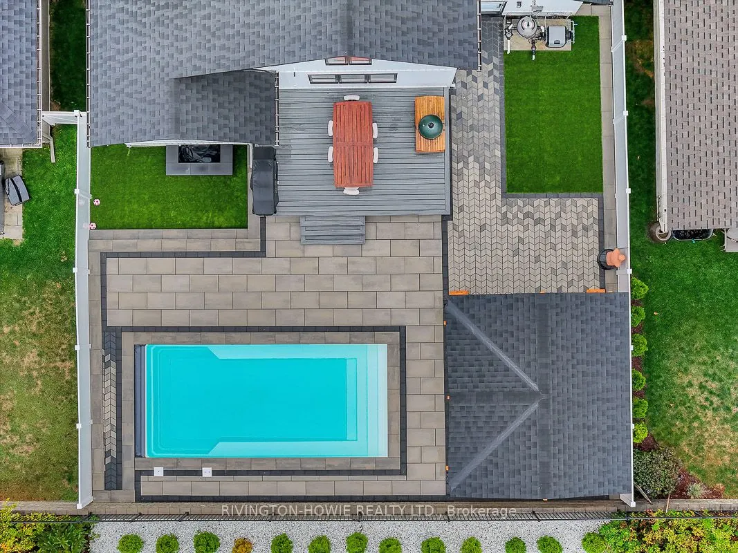 743 Meadowridge Circle