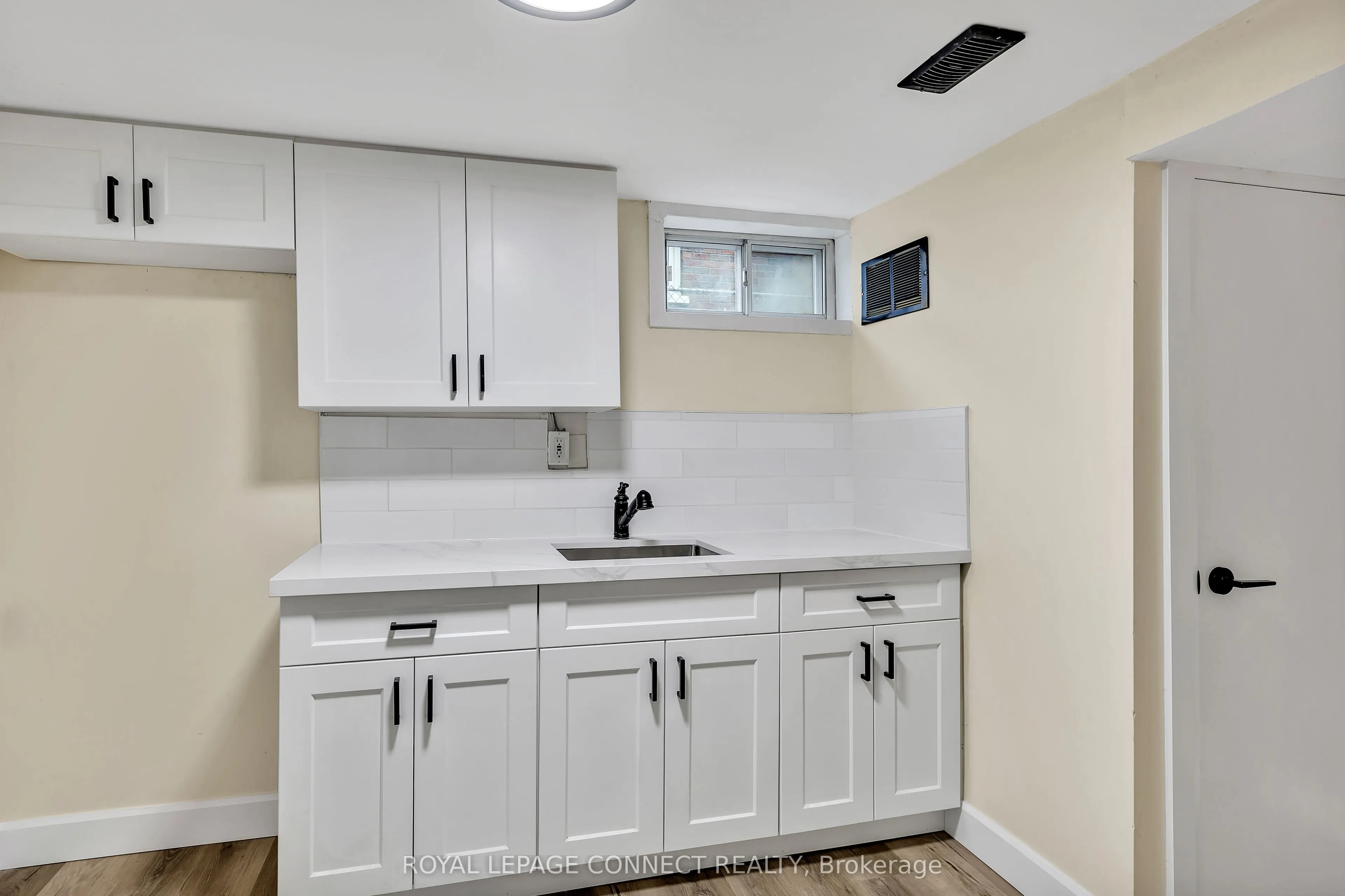 500 Erskine Avenue, #Basement Apartment