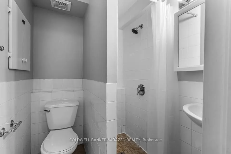 140 OSGOODE Street, #4