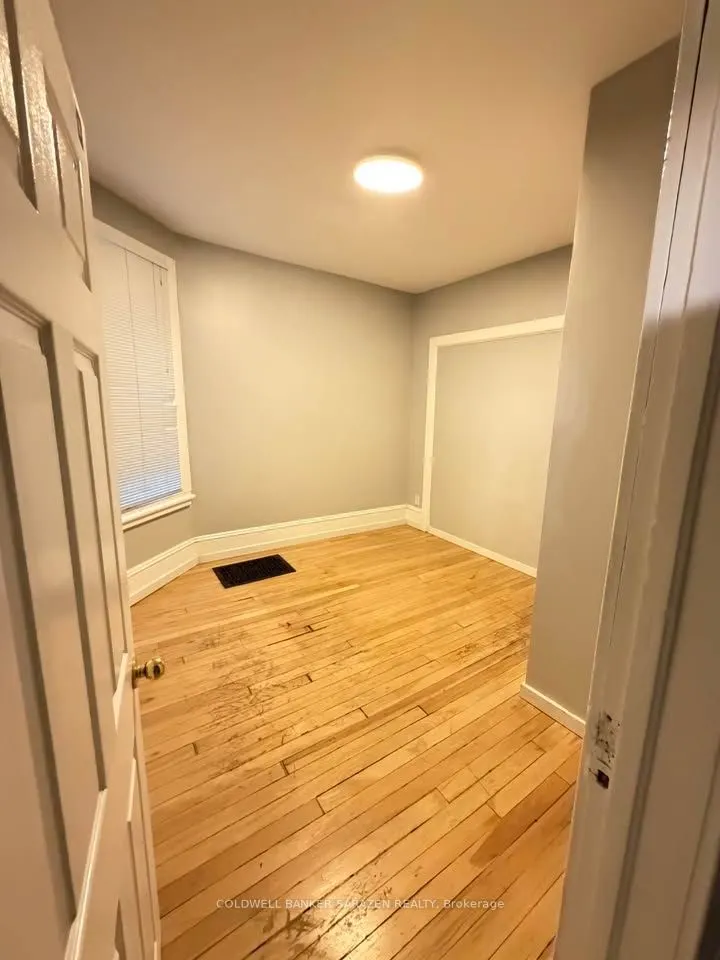 103 HENDERSON Avenue, #1