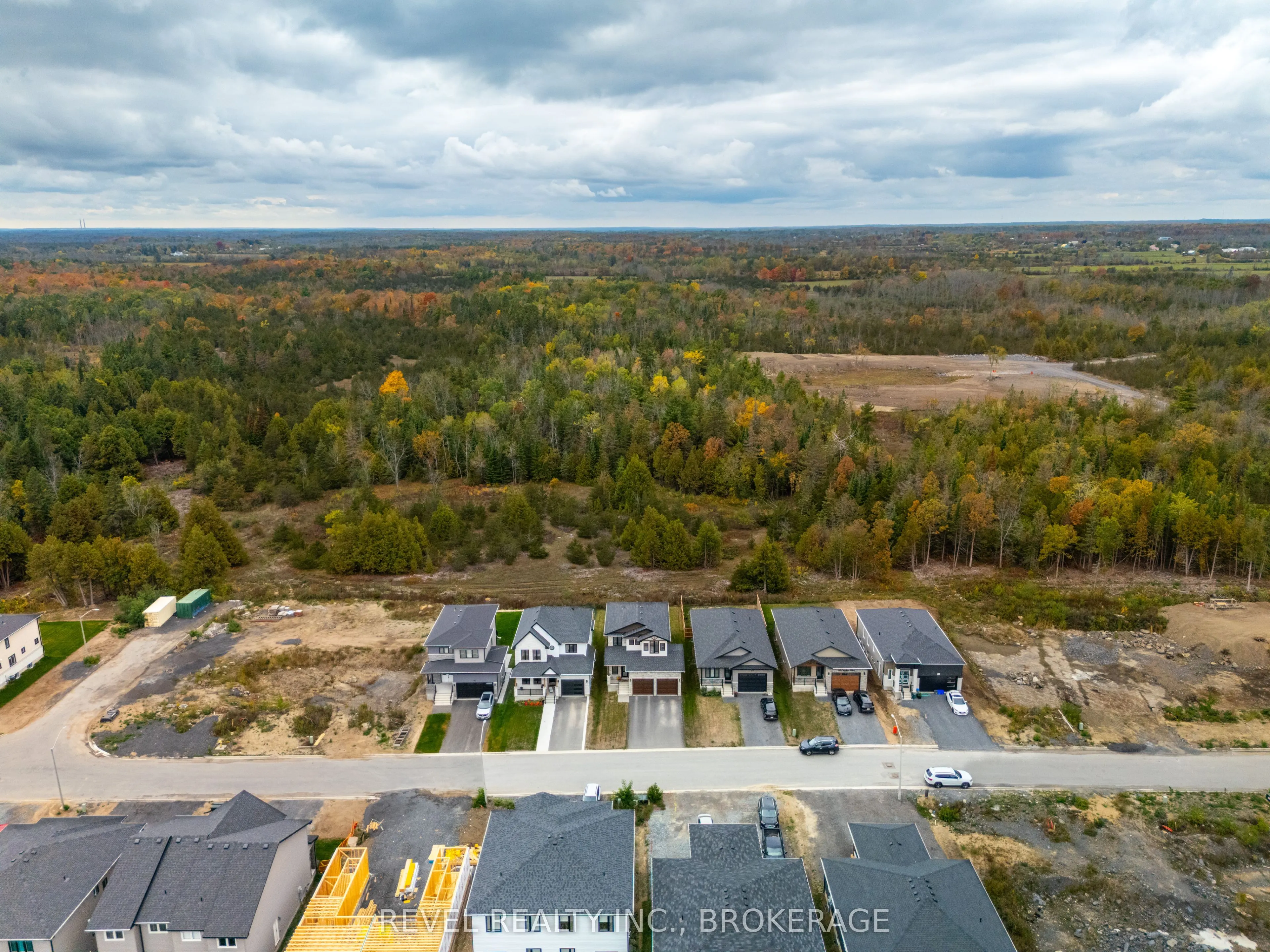 121 Creighton Drive