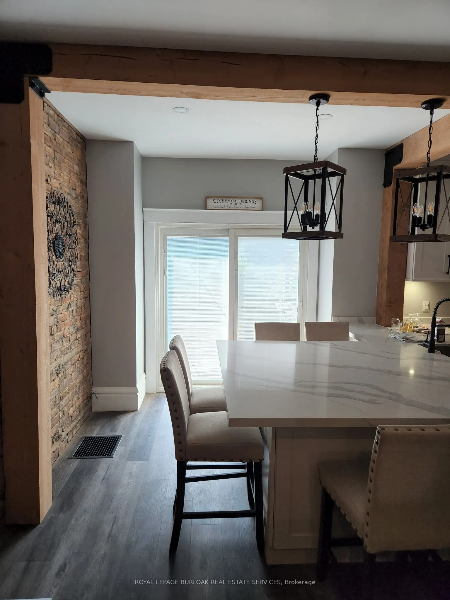 16 Cedar Avenue, #1