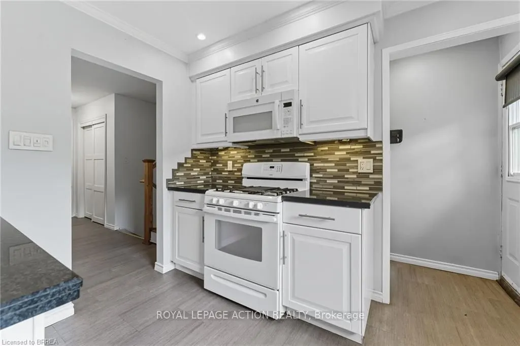 15 Brier Park Road
