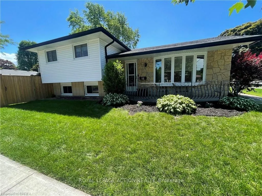 15 Brier Park Road