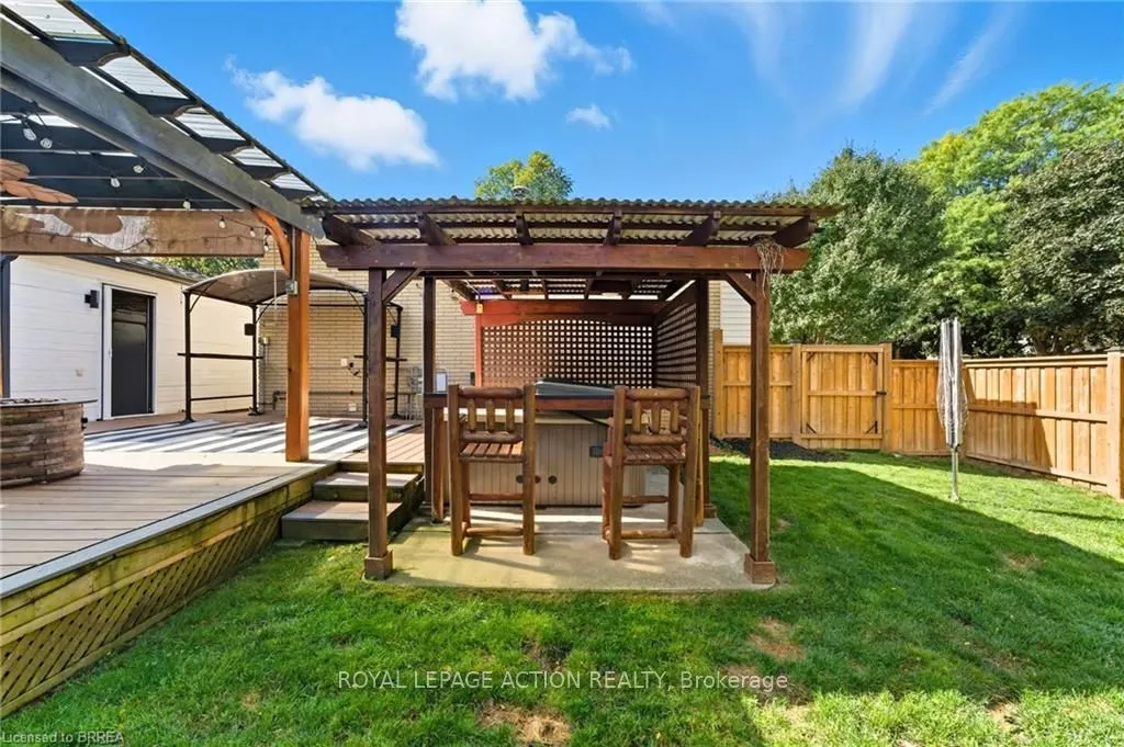15 Brier Park Road