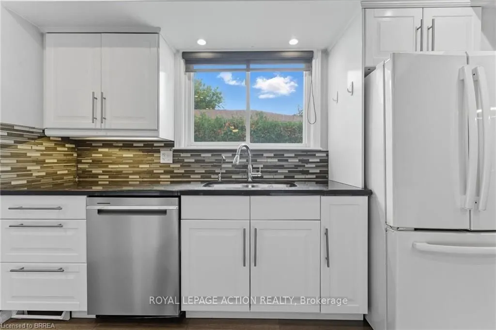 15 Brier Park Road
