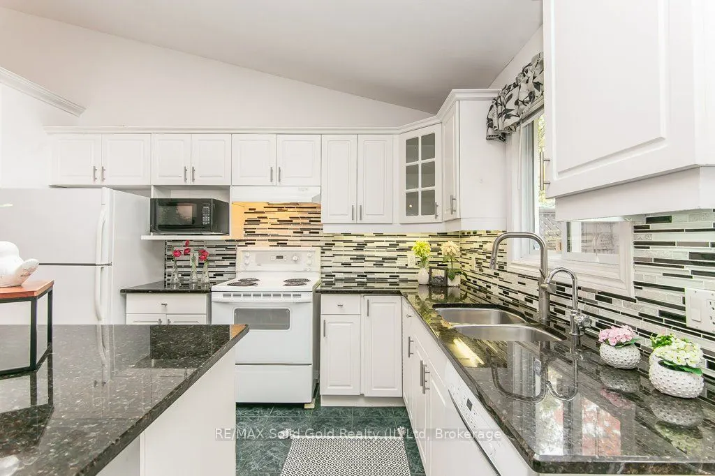 36 Dunnigan Drive