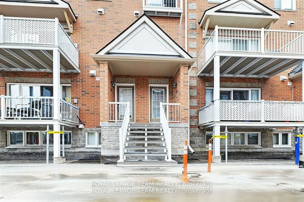 3265 St Joseph Boulevard, #118