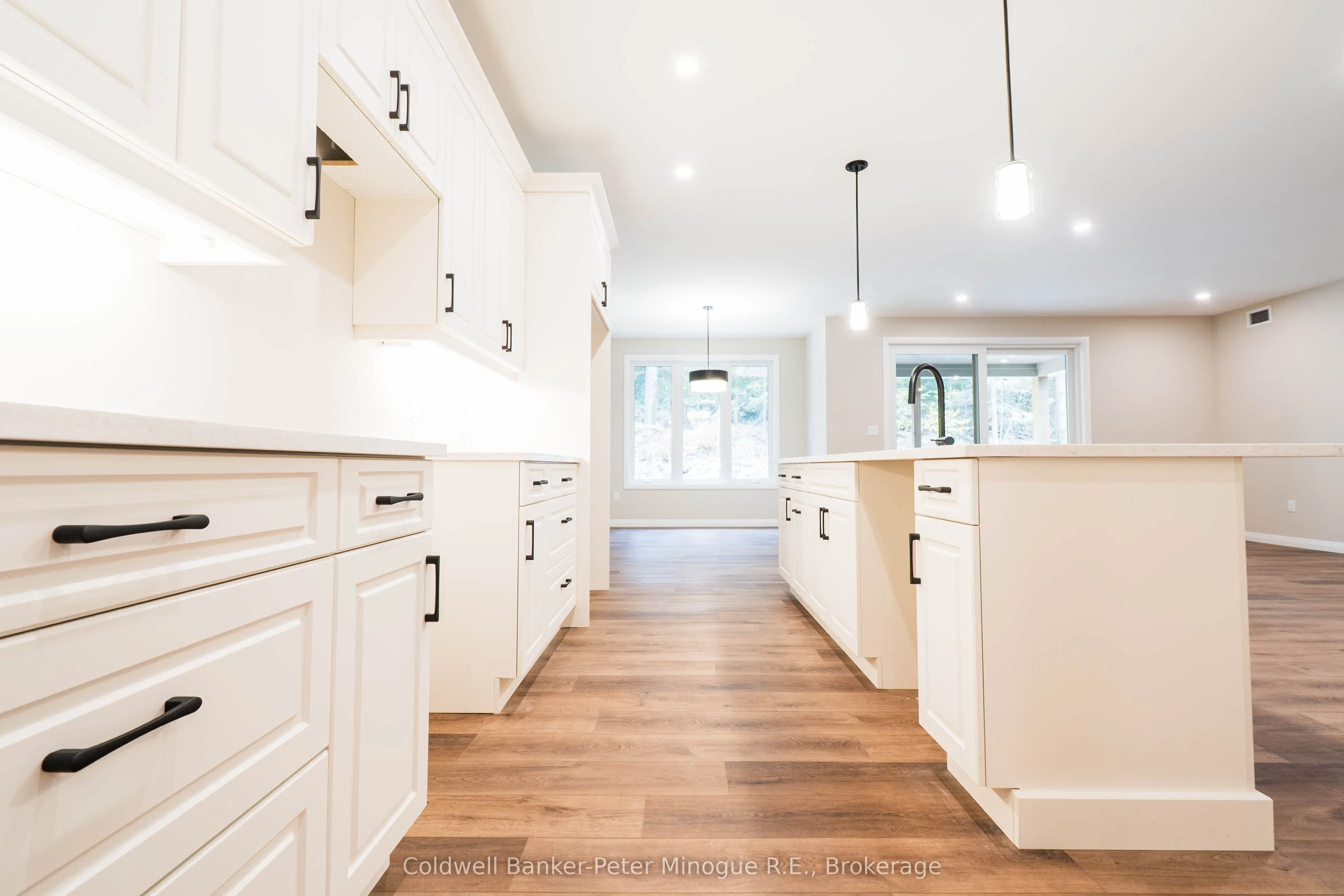 26 Masson Lane W